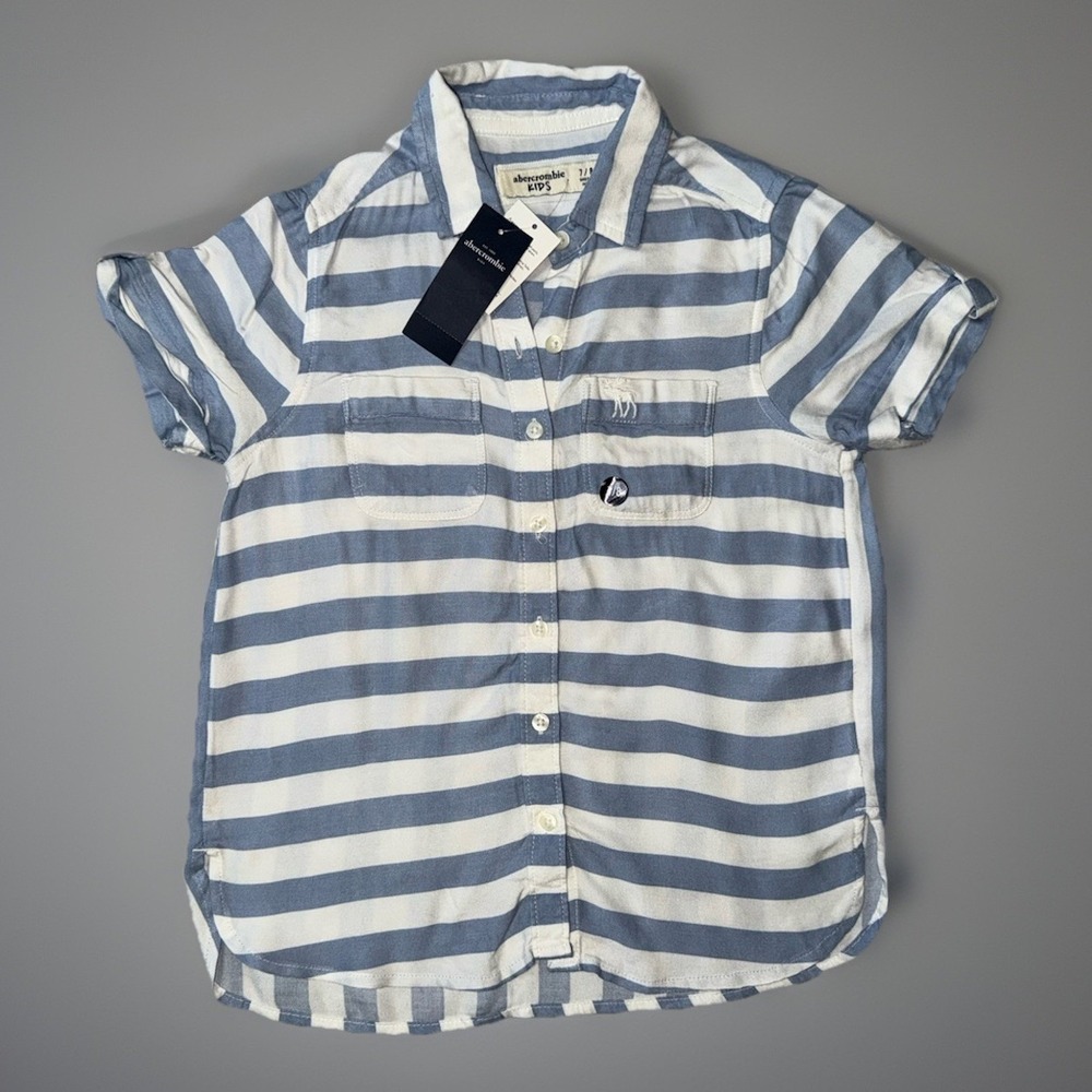 NWT Abercrombie Kids Blue And White Striped‎ Button Up Shirt Girls Size 7/8